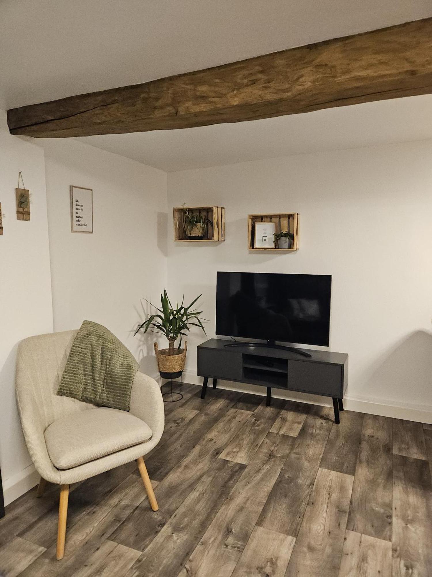 Gemuetliche Ferienwohnung Im Westerwald - "Ferienwohnung Grau" Weitefeld Extérieur photo