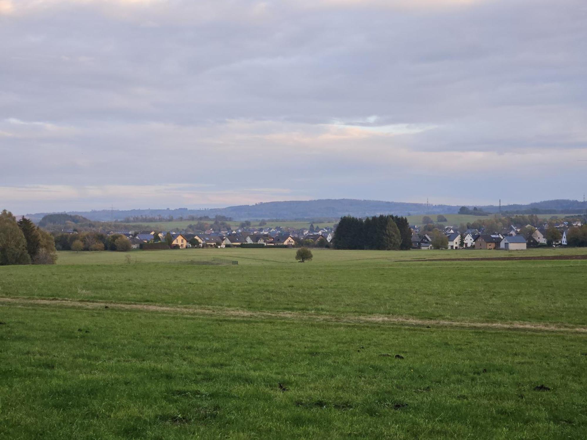 Gemuetliche Ferienwohnung Im Westerwald - "Ferienwohnung Grau" Weitefeld Extérieur photo